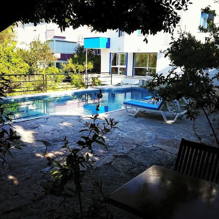 Parla Apart Hotel Çeşme Buitenkant foto