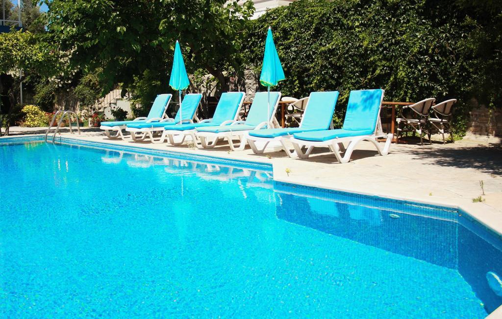 Parla Apart Hotel Çeşme Buitenkant foto