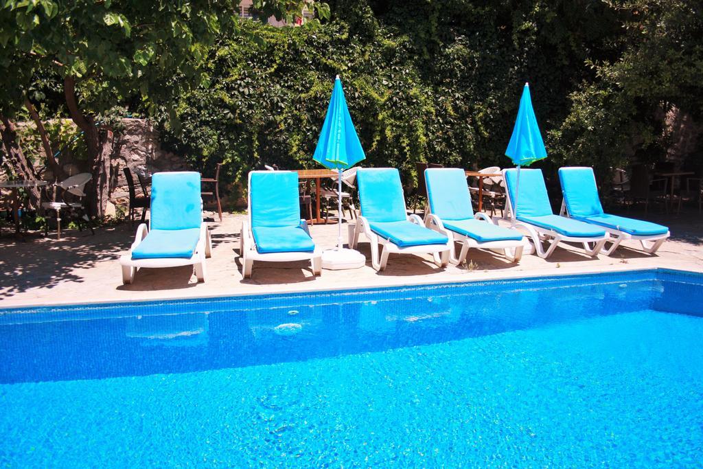 Parla Apart Hotel Çeşme Buitenkant foto