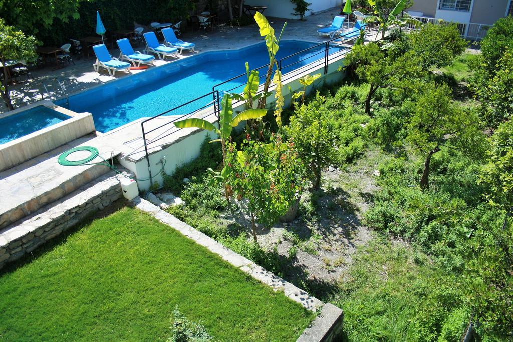 Parla Apart Hotel Çeşme Buitenkant foto