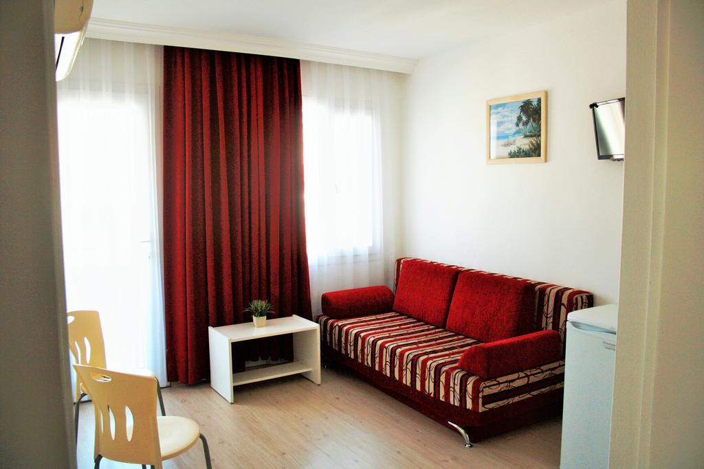 Parla Apart Hotel Çeşme Buitenkant foto